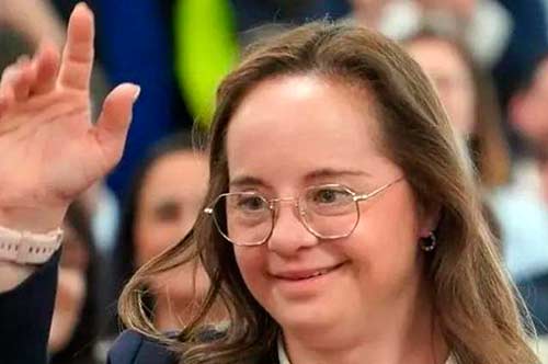 Mar Galcerán, primera diputada con síndrome de Down